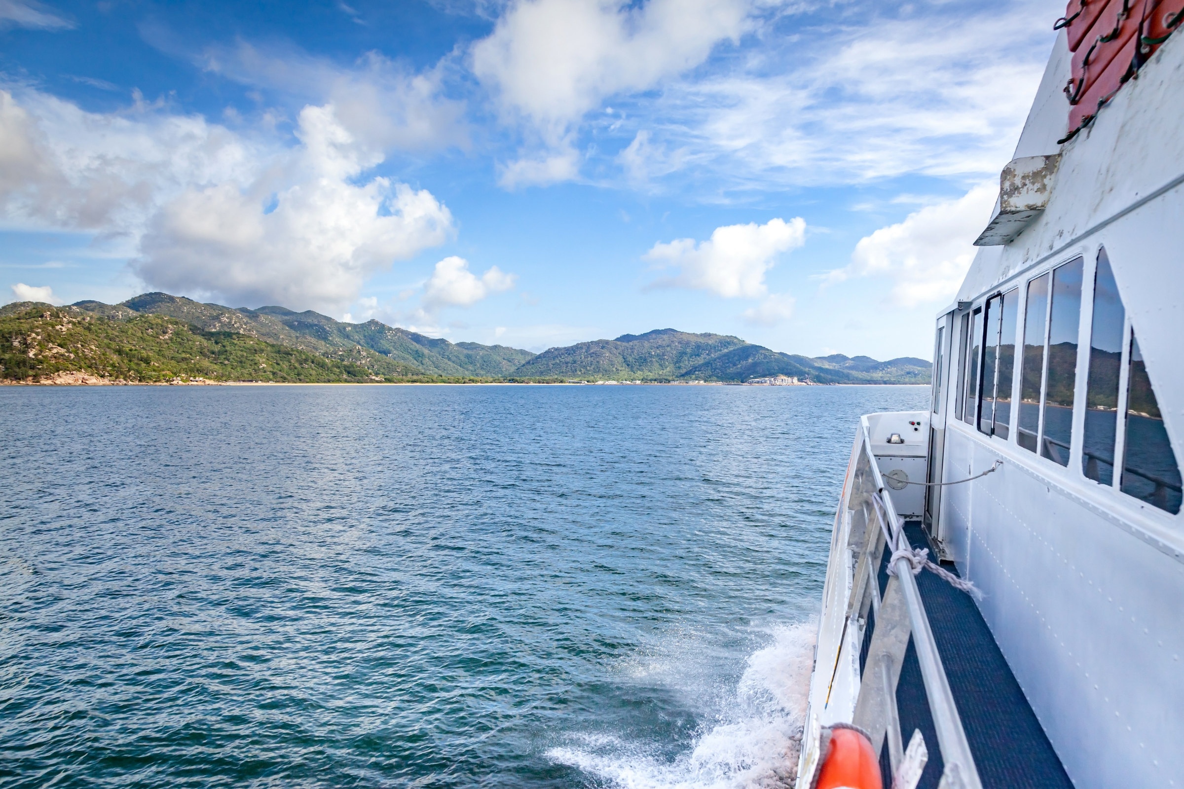 magnetic island, queensland.webp